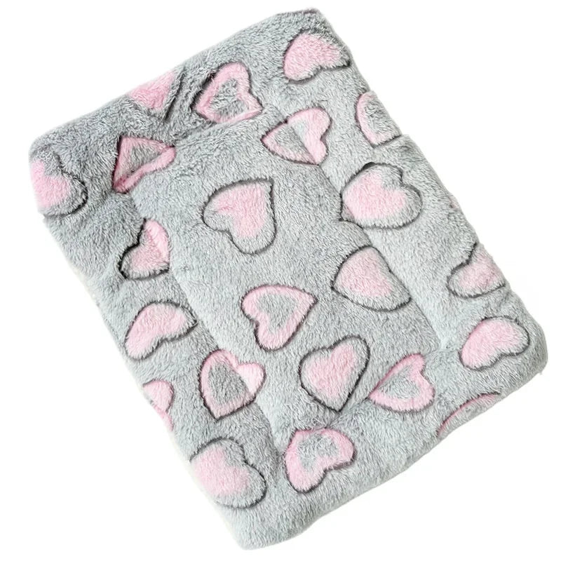 Thickened Pet Soft Fleece Pad Pet Blanket for small pet